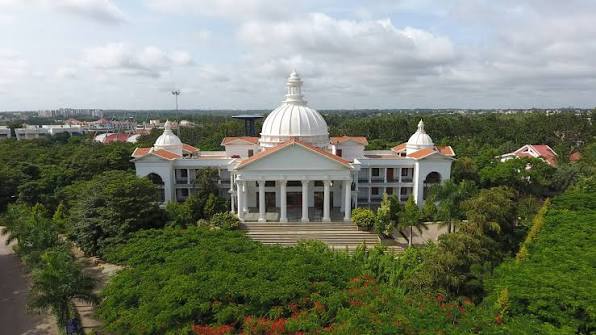 Karnataka State Akkamahadevi Women University campus