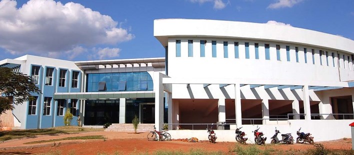 B.V.B College of Engineering and Technology campus