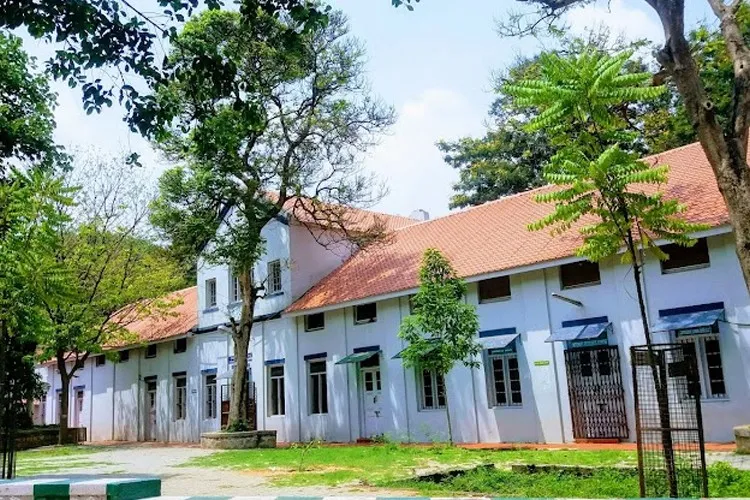 Nrupathunga University campus